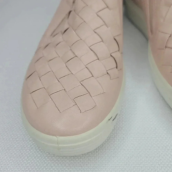 Ecco Women's Blush Pink Leather Woven Slip-on Sneaker Size 9 - Picture 9 of 16